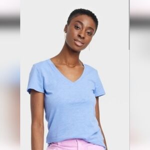 New Universal Thread Sleeve V Neck Tee - woman's blue XXL tee